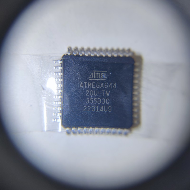 1698028975674394.jpg ATMEGA644-20AU.jpg